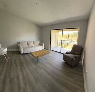 Photo #4: O6357629 Listing 