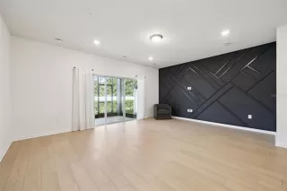 Photo #4: O6357700 Listing