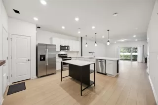 Photo #6: O6357700 Listing