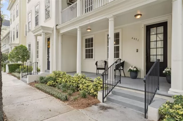 MLS: O6357766 Condo For Sale