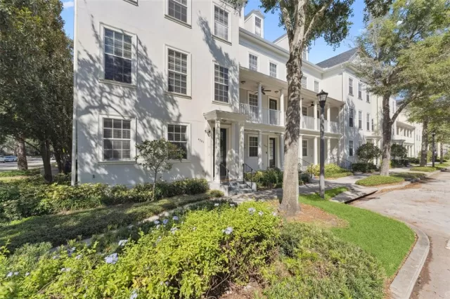 MLS: O6357925 Condo For Sale