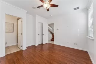 Photo #6: O6357925 Listing