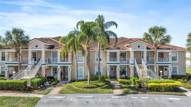 MLS: O6357941 Condo For Sale