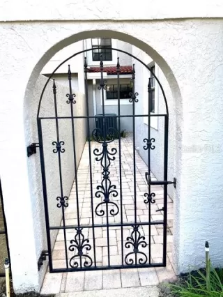 Photo #3: O6357956 Listing