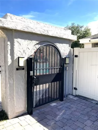 Photo #4: O6357956 Listing