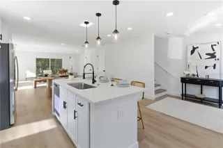 Photo #3: O6358001 Listing 