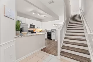 Photo #1: O6358098 Listing 