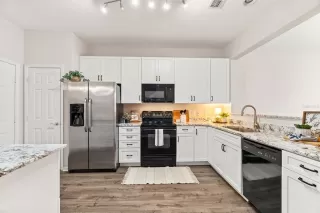 Photo #4: O6358098 Listing 