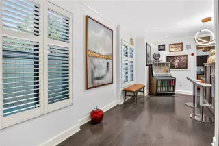 Photo #3: O6358147 Listing