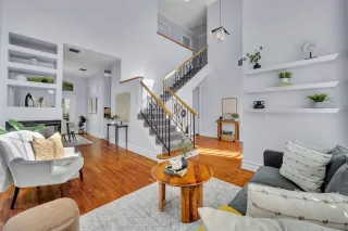 Photo #5: O6358201 Listing 