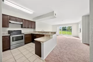 Photo #3: O6358307 Listing