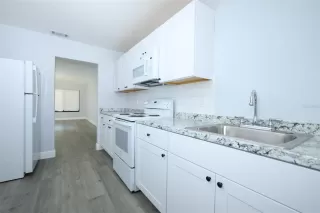 Photo #3: O6358309 Listing