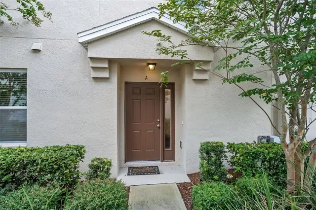 MLS: O6358605 Condo For Sale