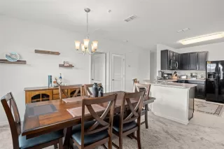 Photo #6: O6358605 Listing