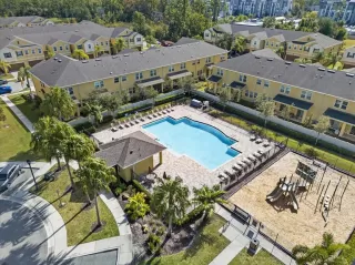 Photo #2: O6358722 Listing