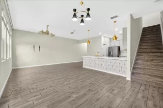 Photo #6: O6358722 Listing