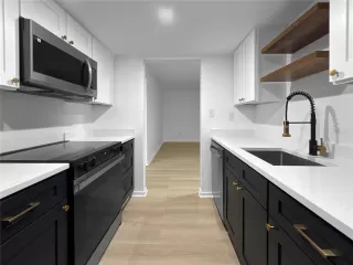 Photo #4: O6359090 Listing 