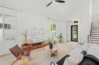 Photo #4: O6359208 Listing 