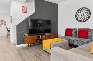 Photo #4: O6359299 Listing 