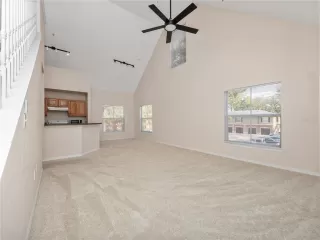 Photo #2: O6359360 Listing 