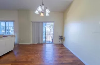 Photo #6: O6359411 Listing 