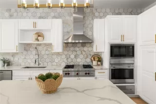 Photo #2: O6359445 Listing 