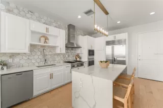 Photo #4: O6359445 Listing 