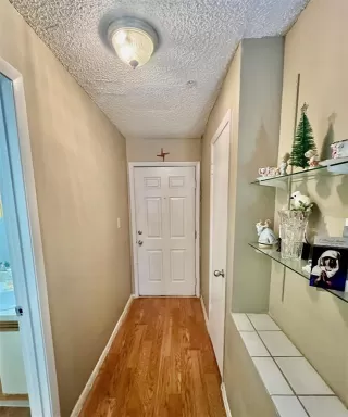 Photo #2: O6359519 Listing 