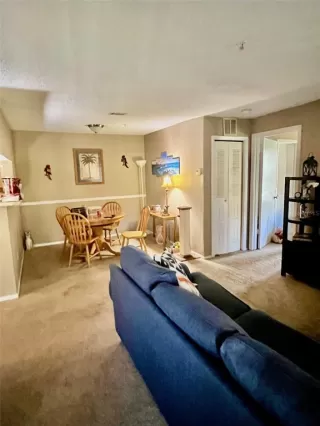 Photo #5: O6359519 Listing 