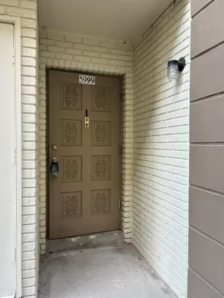 More Details about MLS # O6359669 : 5999 VILLAGE CIRCLE UNIT 990