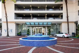 Photo #3: O6359688 Listing