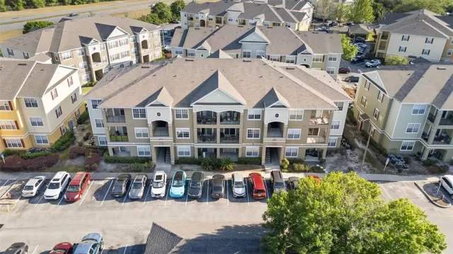 MLS: O6359833 Condo For Sale