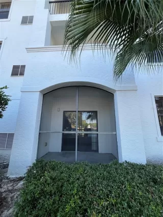 Photo #6: O6359917 Listing