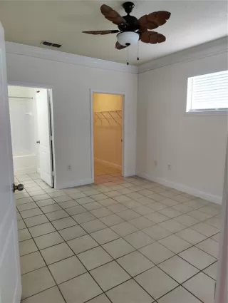 Photo #4: O6360030 Listing 