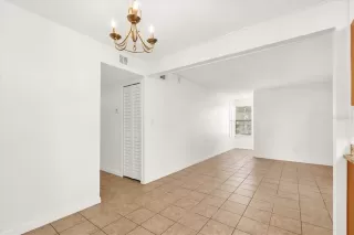 Photo #3: O6360167 Listing 