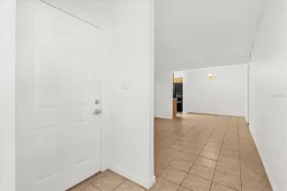 Photo #4: O6360167 Listing 