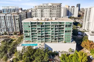 Photo #1: O6360370 Listing 