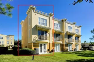 Photo #1: O6360385 Listing