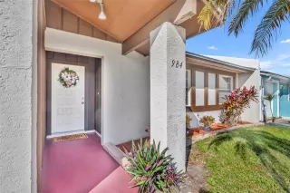 Photo #1: O6360398 Listing