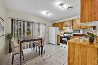 Photo #4: O6360398 Listing