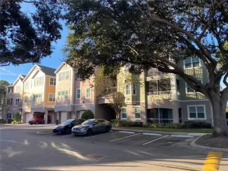 Photo #4: O6360401 Listing 