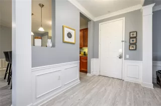 Photo #5: O6360531 Listing