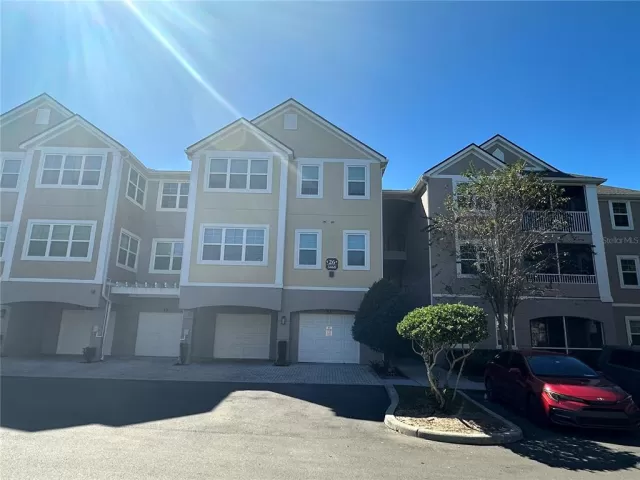 MLS: O6360716 Condo For Sale