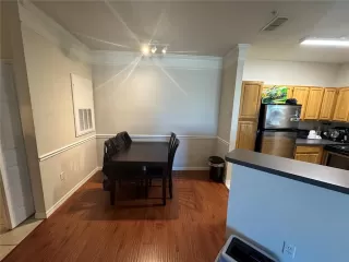 Photo #2: O6360716 Listing