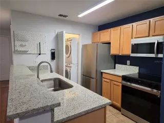 Photo #2: O6360726 Listing