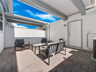 Photo #5: O6360788 Listing 