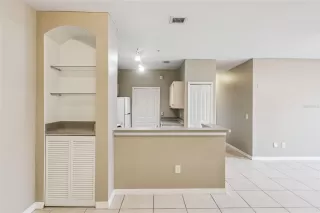 Photo #4: O6360970 Listing