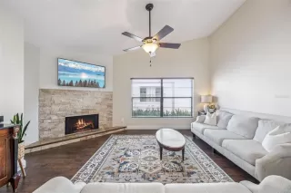 Photo #5: O6361081 Listing 