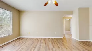 Photo #5: O6361127 Listing 