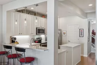 Photo #6: O6361429 Listing 